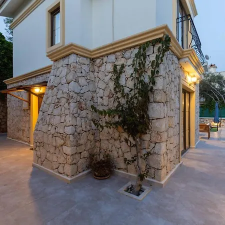 Villa Unique ヴィラ カシュ